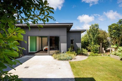 Photo of property in 300 Cambridge Avenue, Ashhurst, 4810