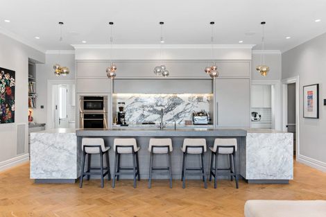 Photo of property in 21 Herne Bay Road, Herne Bay, Auckland, 1011