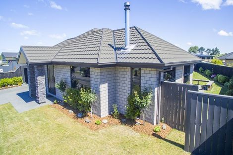 Photo of property in 7 Kokopu Street, Pegasus, 7612