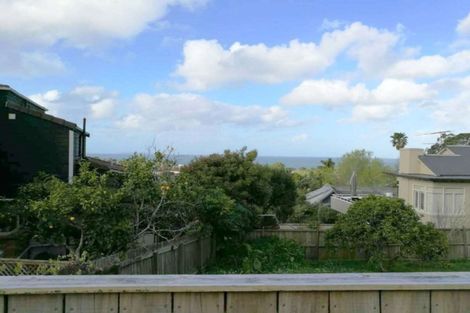 Photo of property in 18 Castor Bay Road, Castor Bay, Auckland, 0620