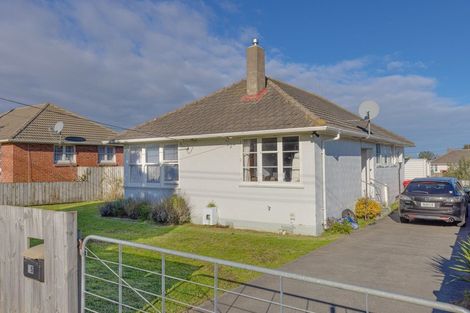 Photo of property in 15 Maire Street, Gonville, Whanganui, 4501