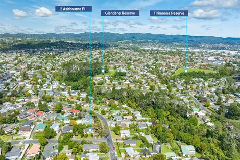 Photo of property in 2 Ashbourne Place, Glendene, Auckland, 0602