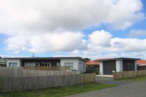 Photo of property in 6a Sailrock Drive, Mangawhai Heads, Mangawhai, 0505