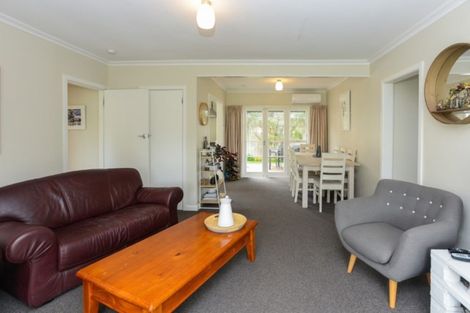 Photo of property in 17 Golding Road, Taradale, Napier, 4112