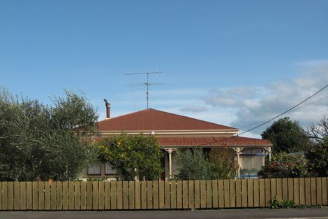 Photo of property in 114 Queen Street, Wairoa, 4108