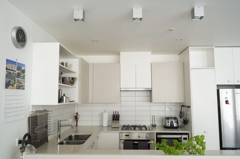 Photo of property in Trinity Apartments, 804/19 College Street, Te Aro, Wellington, 6011