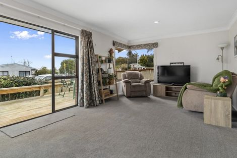 Photo of property in 10 Westwood Street, Bellevue, Tauranga, 3110