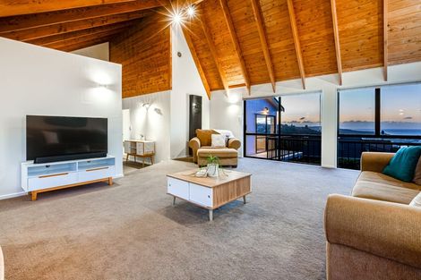 Photo of property in 22 Mercury Way, Whitby, Porirua, 5024