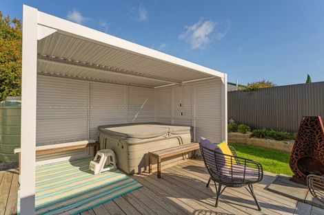 Photo of property in 31 Whitby Avenue, Whitianga, 3510