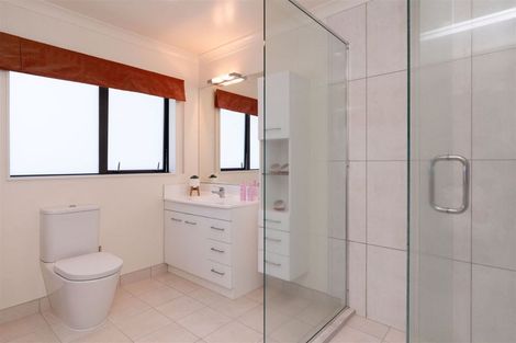 Photo of property in 177 Mazengarb Road, Paraparaumu, 5032