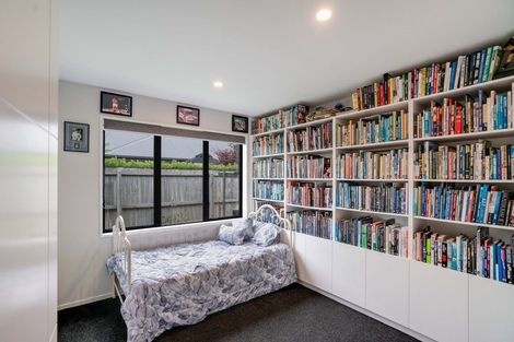 Photo of property in 40 Meyer Crescent, Halswell, Christchurch, 8025