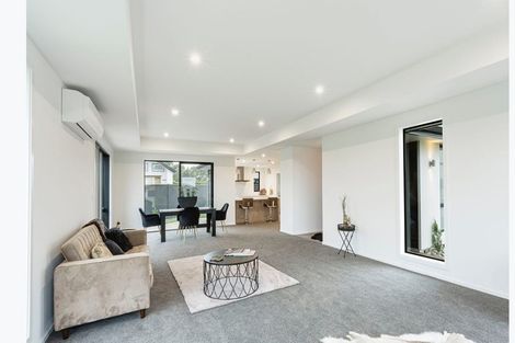 Photo of property in 12 Mellay Mews, Mosgiel, 9024