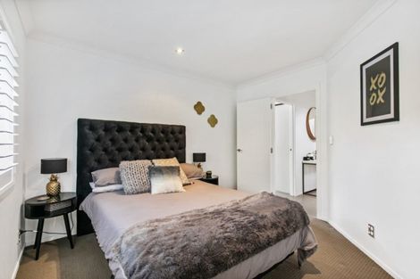 Photo of property in 59a Churchouse Road, Greenhithe, Auckland, 0632