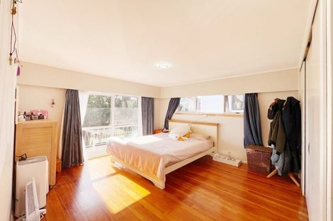 Photo of property in 35 Miramar Place, Pakuranga, Auckland, 2010