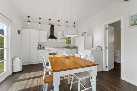 Photo of property in 6 Kapiti Lane, Otaki Beach, Otaki, 5512