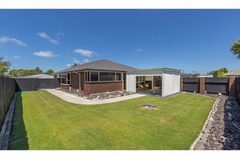 Photo of property in 15a Cleland Street, Belfast, Christchurch, 8051