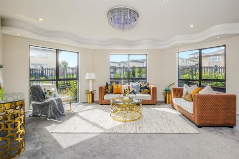 Photo of property in 55 Packspur Drive, Flat Bush, Auckland, 2016