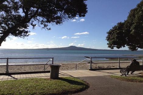 Photo of property in 95 St Heliers Road, Saint Heliers, Auckland, 1071