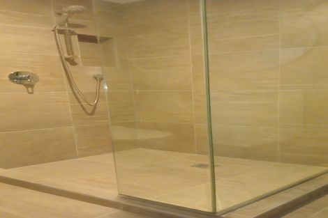 Photo of property in 57 Lawrence Crescent, Hillpark, Auckland, 2102