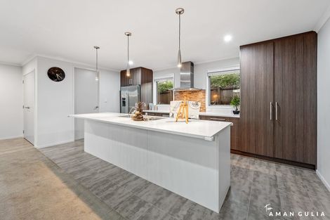 Photo of property in 21 Capriana Drive, Karaka, Papakura, 2113