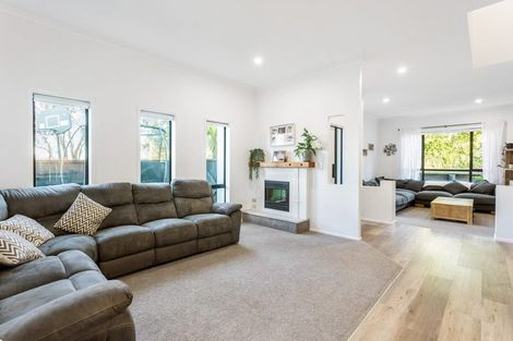 Photo of property in 2 Quarter Deck Lane, Gulf Harbour, Whangaparaoa, 0930