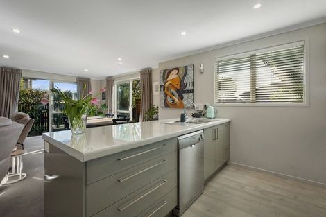 Photo of property in 1 Long Acre Close, Katikati, 3129