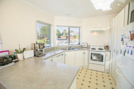 Photo of property in 1 Grantham Close, Gate Pa, Tauranga, 3112