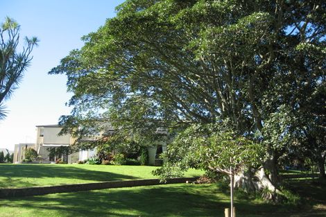 Photo of property in 62 Grammar School Road, Pakuranga, Auckland, 2010