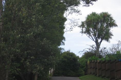 Photo of property in 19 Morriggia Place, Bayview, Auckland, 0629