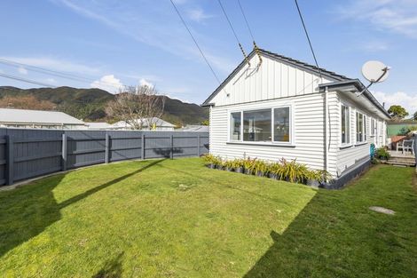 Photo of property in 133 Bell Road, Waiwhetu, Lower Hutt, 5010