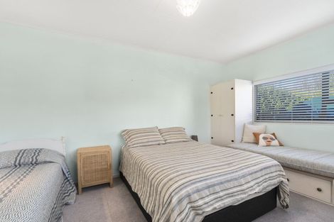 Photo of property in 18 Irwin Place, Kinloch, Taupo, 3377