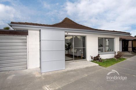 Photo of property in 2/18 Hardy Street, New Brighton, Christchurch, 8061