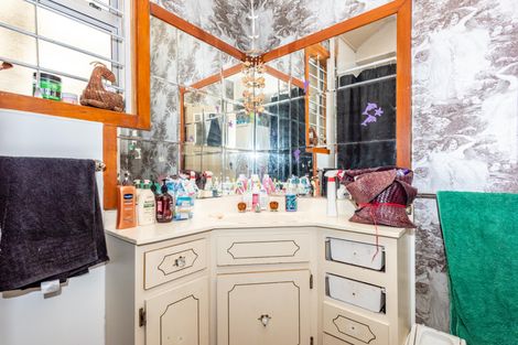 Photo of property in 42 Anzac Street, Gisborne, 4010