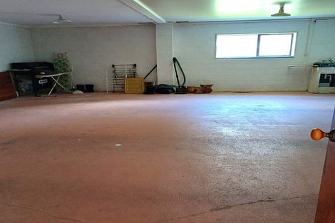 Photo of property in 11 Lilford Place, Half Moon Bay, Auckland, 2012