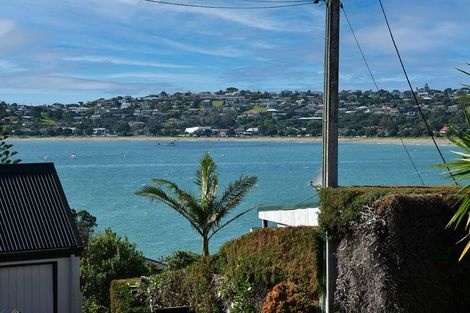 Photo of property in 54 Ardern Avenue, Stanmore Bay, Whangaparaoa, 0932