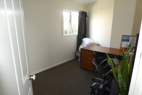Photo of property in 16 Ida Street, New Brighton, Christchurch, 8061