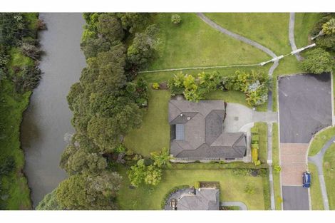 Photo of property in 16 Spinnaker Point, Haruru, 0204