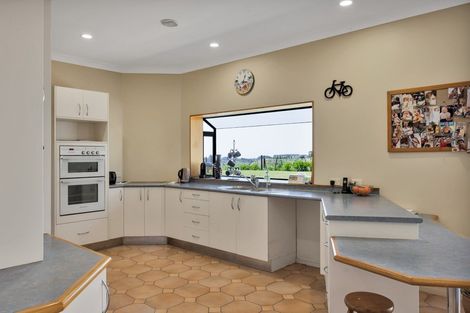 Photo of property in 788 Carrington Road, Hurworth, New Plymouth, 4371