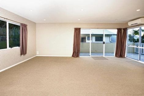 Photo of property in 20 Merehai Place, Snells Beach, 0920