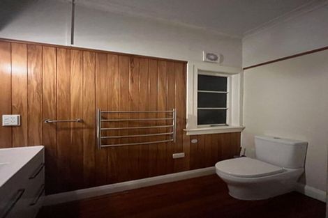 Photo of property in 7 Otahuri Crescent, Greenlane, Auckland, 1051