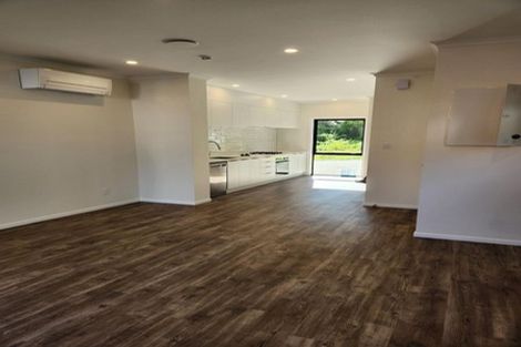 Photo of property in 14 Joseph Bolton Crescent, Wallaceville, Upper Hutt, 5018