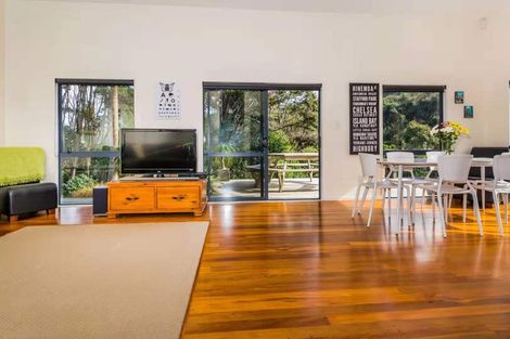 Photo of property in 12 Daldys Bush Lane, Bayview, Auckland, 0629