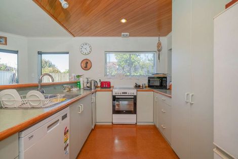 Photo of property in 36 Springbok Avenue, Whitianga, 3510