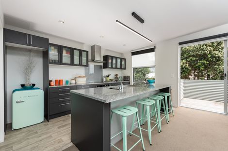 Photo of property in 1340 Papamoa Beach Road, Papamoa Beach, Papamoa, 3118