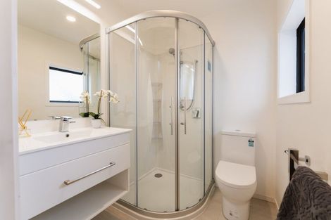 Photo of property in 51 Isadore Road, Saint Clair, Dunedin, 9012