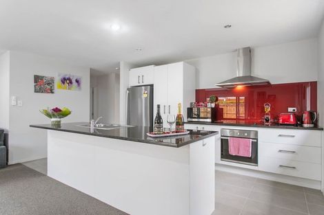 Photo of property in 35 Arion Road, Takanini, 2112