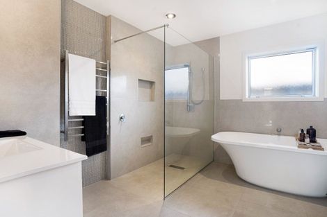 Photo of property in 45b Costley Street, Carterton, 5713