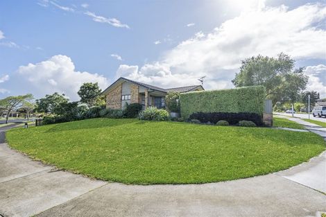 Photo of property in 34 Summermist Drive, Northpark, Auckland, 2013