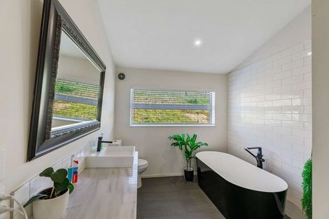 Photo of property in 4 Bridle Way, Hunua, Papakura, 2583