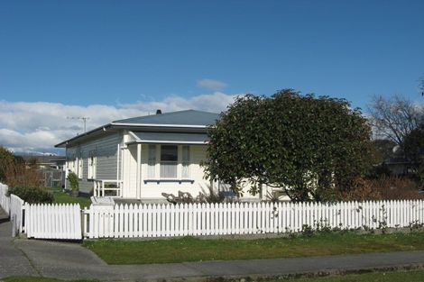 Photo of property in 104 Hall Street, Hokitika, 7810
